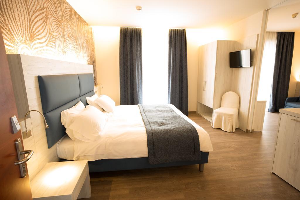 לידו די ג'סולו Hotel Cesare Augustus מראה חיצוני תמונה