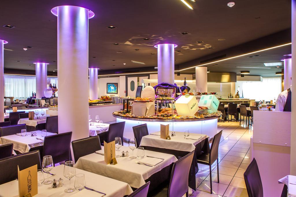 לידו די ג'סולו Hotel Cesare Augustus מראה חיצוני תמונה